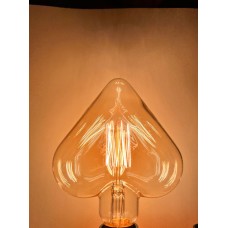 40 WATT FILAMENT DİMMERLİ KALPLİ HEART SEVGİLİLER GÜNÜ RUSTİK AMPUL 